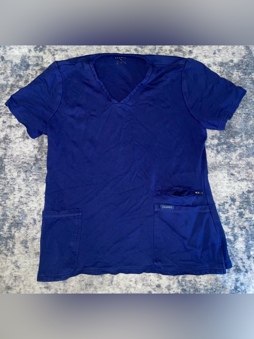 Jaanuu scrub top